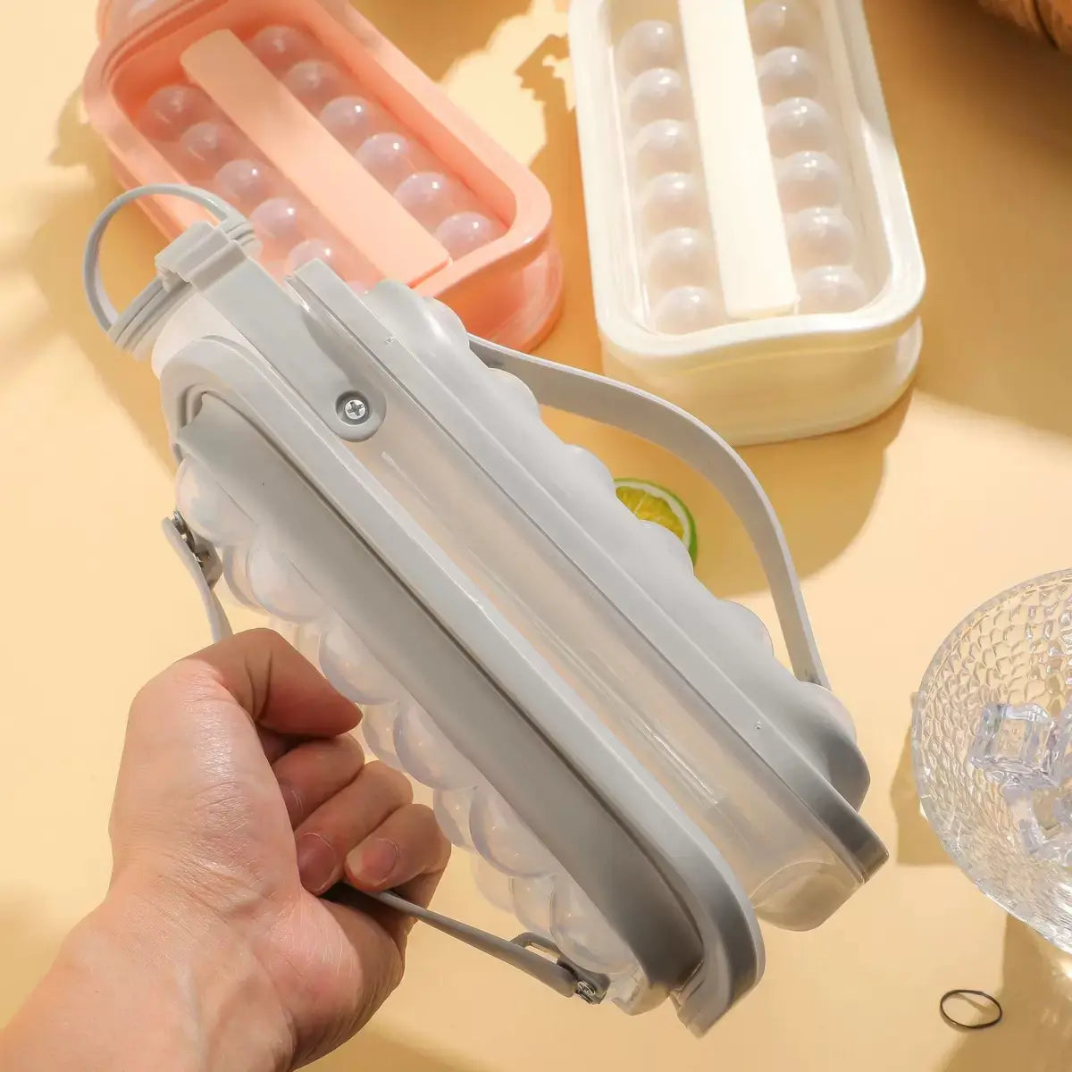 Easy Release Spherical Ice Ball Maker Mold, Food Grade Silicone round Ice Tray with Airtight Ice Storage Box & Freezer Storage Bag, Multi-Purpose Ice Making Tool for Whiskey, Coffee, Water Bottles & Cocktails